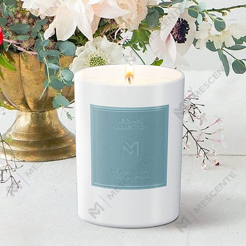 M&Scent পাইকারি কাস্টম লাক্সারি ব্ল্যাক গ্লাস জার ক্রিসমাস অ্যারোমাথেরাপি সয়া মোম মোমবাতি সেট