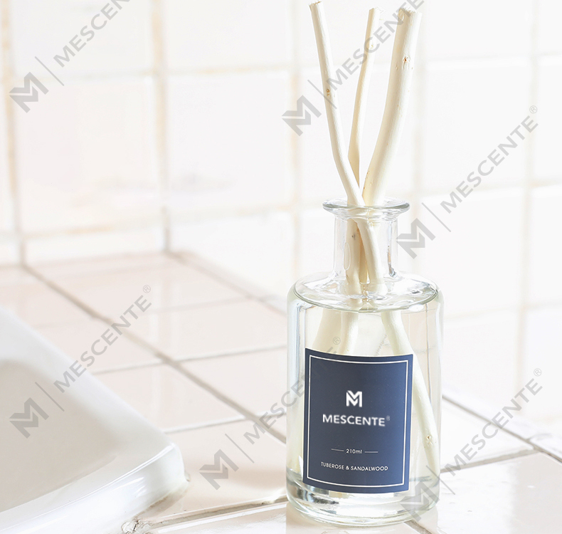 M&Scent পাইকারি বিলাসবহুল কাচের বোতল 2025 নতুন আগমন সর্বশেষ ডিজাইনের রিড ডিফিউজার