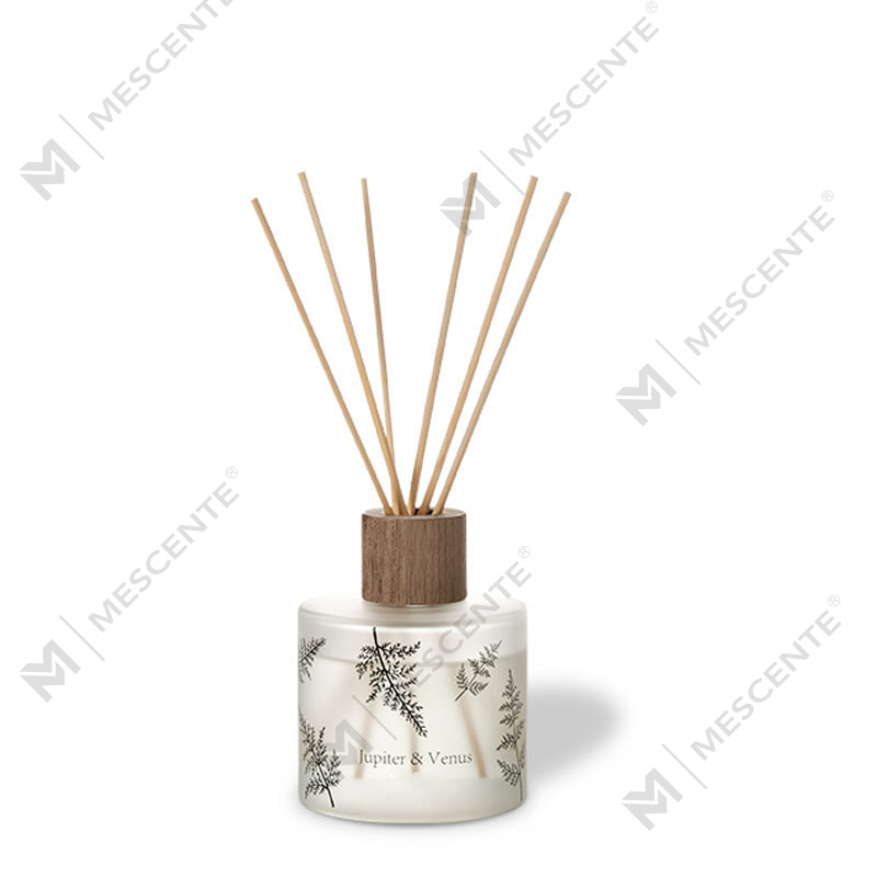 M&Scent পাইকারি বিলাসবহুল কাস্টম ডেকোরেটিভ অ্যাম্বার গ্লাস নো ফায়ার ইউনিক ট্রান্সপারেন্ট ফ্লোরাল রোমা রিড ডিফিউজার