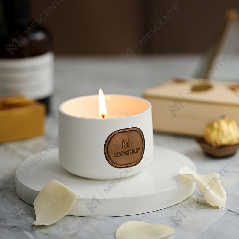 M&Scent প্রাইভেট লেবেল সিরামিক কাস্টম সুগন্ধযুক্ত নারকেল মোম মোমবাতি উপহার সেট