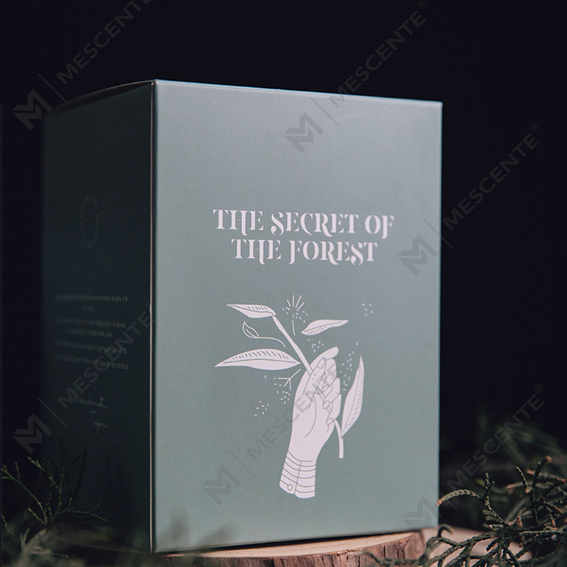 ক্রিস্টাল সহ M&Scent কাস্টম গ্লাস জার বাল্ক অর্ডার সুগন্ধযুক্ত সয়া মোম মোমবাতি