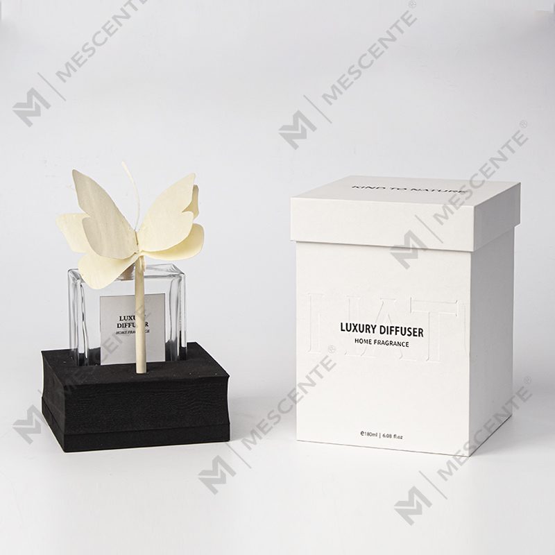 M&Scent বড় বর্গাকার বোতল বড় বেতের স্টিক লিকুইড অ্যারোমাথেরাপি রিড ডিফিউজার স্টপার সহ