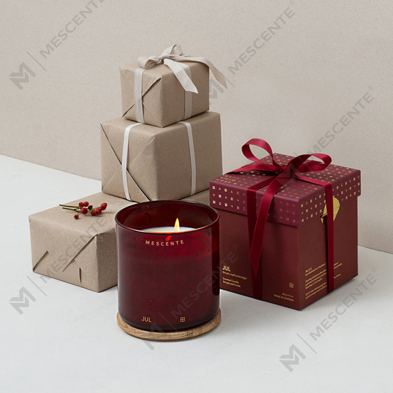 উপহার বাক্স সহ M&Scent বিলাসবহুল কাস্টম হাতে তৈরি ক্রিসমাস আলংকারিক সুগন্ধযুক্ত সয়া মোম মোমবাতি