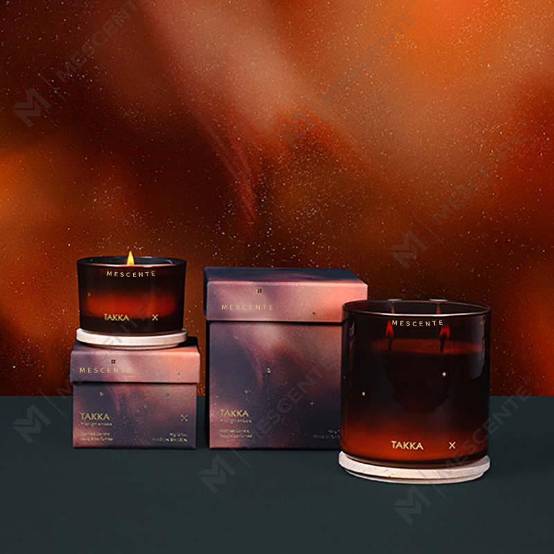 উপহার বাক্স সহ M&Scent বিলাসবহুল কাস্টম হাতে তৈরি ক্রিসমাস আলংকারিক সুগন্ধযুক্ত সয়া মোম মোমবাতি
