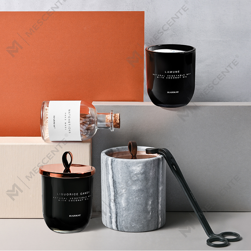 M&Scent পাইকারি বিলাসবহুল কাস্টম ডেকোরেশন প্রাইভেট লেবেল ব্ল্যাক গ্লাস ক্রিস্টাল সেন্টেড সয়া মোম মোমবাতি