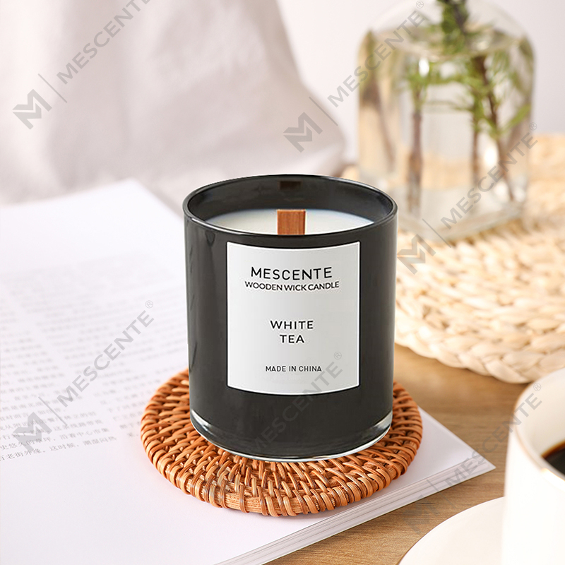 Mescente ব্যক্তিগত লেবেল সাদা চা সুগন্ধি সয়া মোমবাতি জার মধ্যে