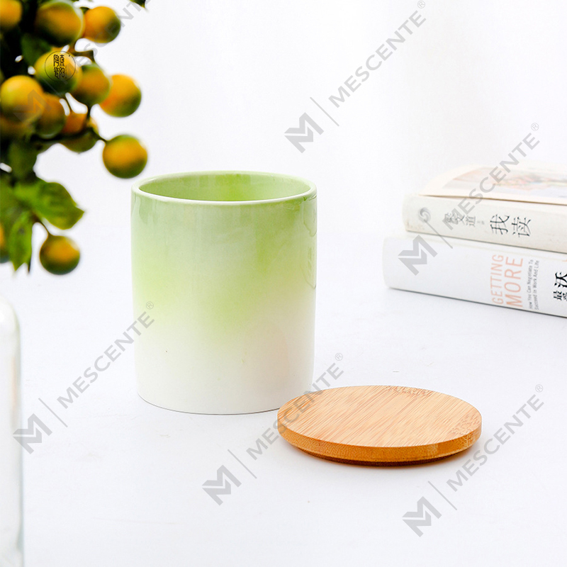 M&Scent প্রাইভেট লেবেল হোম ডেকোরেশন সিরামিক মোমবাতি জার মধ্যে কাস্টম সুগন্ধি মোমবাতি