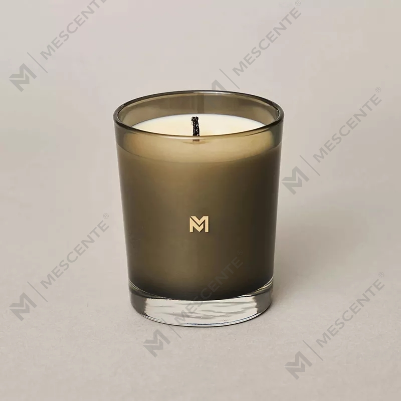 M&Scent পাইকারি নতুন বিলাসবহুল কাস্টম প্রাইভেট লেবেল ক্রিস্টাল জার কারজেন সুগন্ধযুক্ত সয়া মোমবাতি ঢাকনা সহ